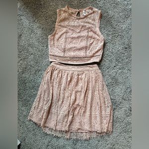 LIKE NEW two piece set